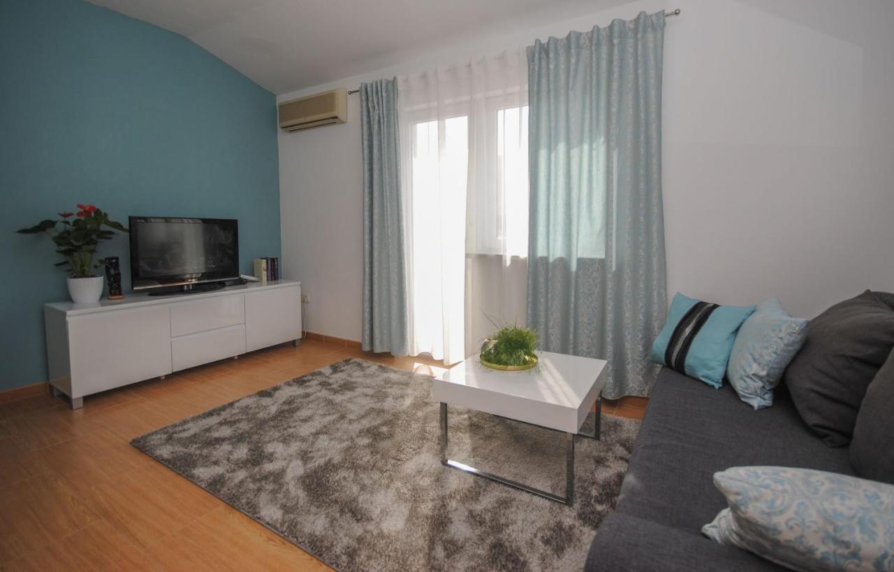 פודסטראנה Apartment Tina מראה חיצוני תמונה