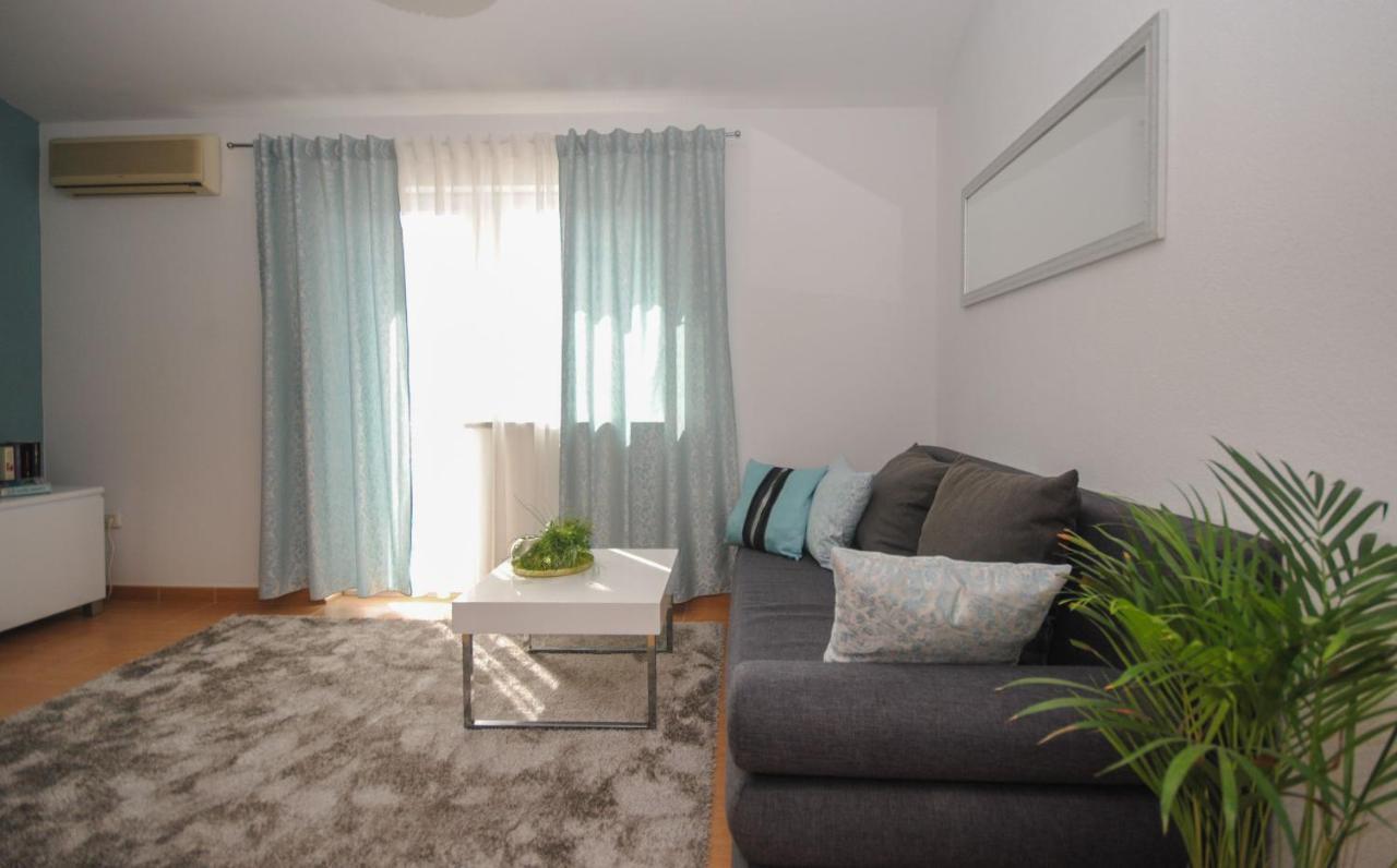 פודסטראנה Apartment Tina מראה חיצוני תמונה